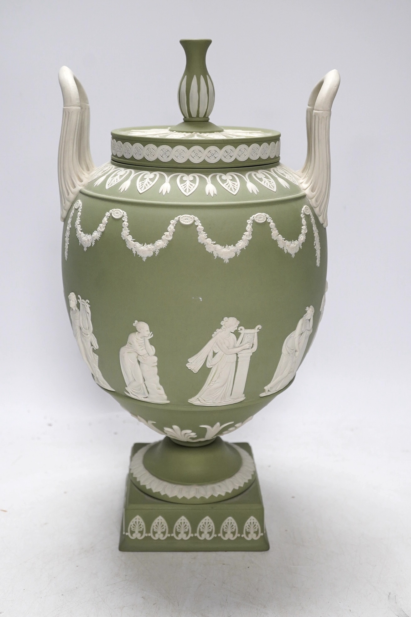 A large Wedgwood green jasper urn and cover, 30cm. Condition - good